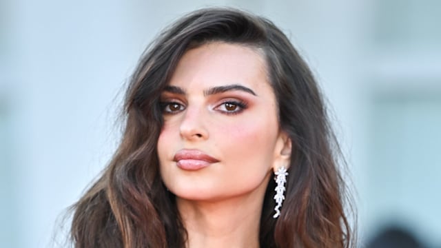 Emily Ratajkowski attends the "Battlefield" (Campo Di Battaglia) red carpet during the 81st Venice International Film Festival on August 31, 2024 in Venice, Italy