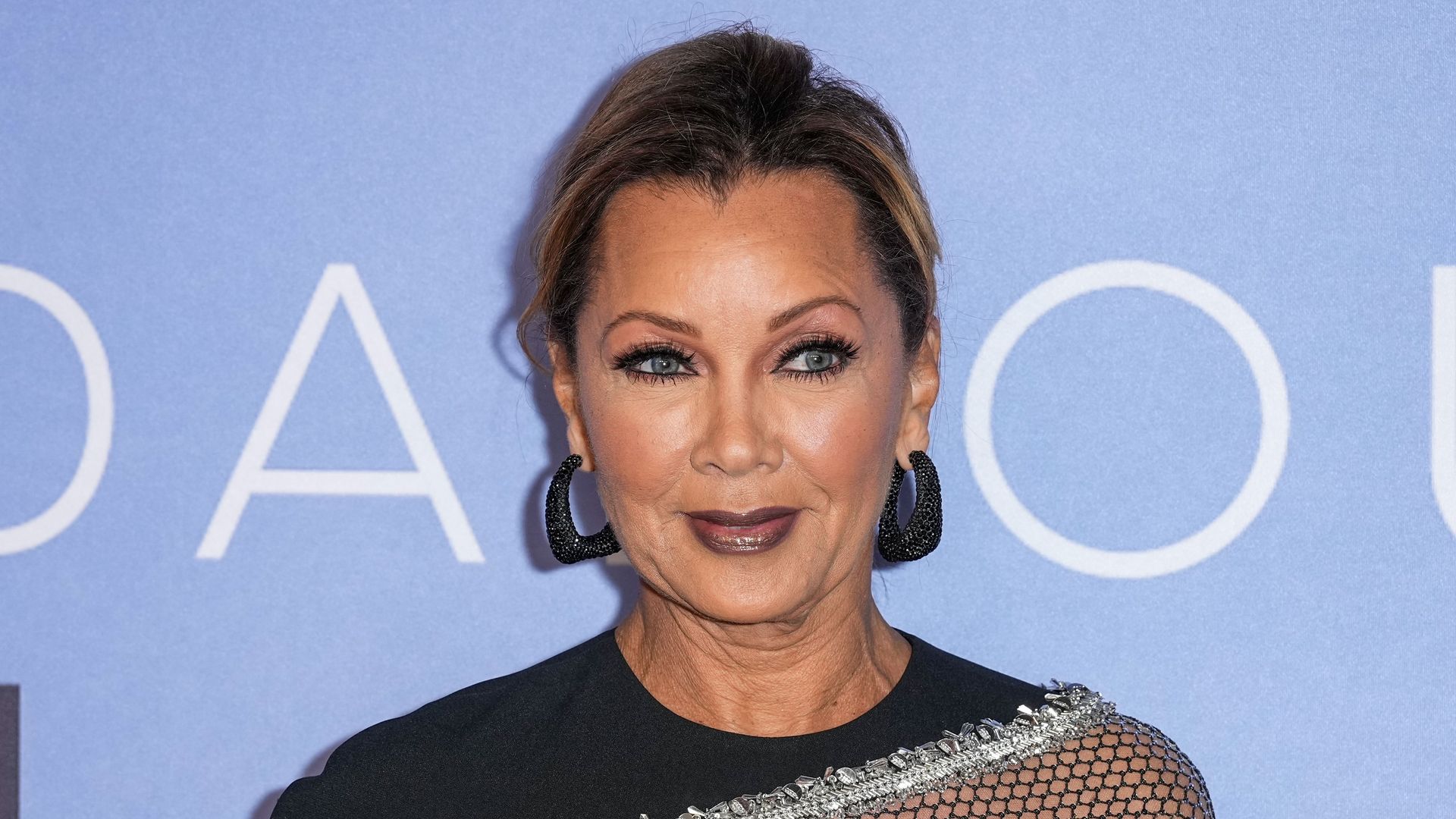 Vanessa Williams rocked by 'sudden loss' as she pulls out of West End show