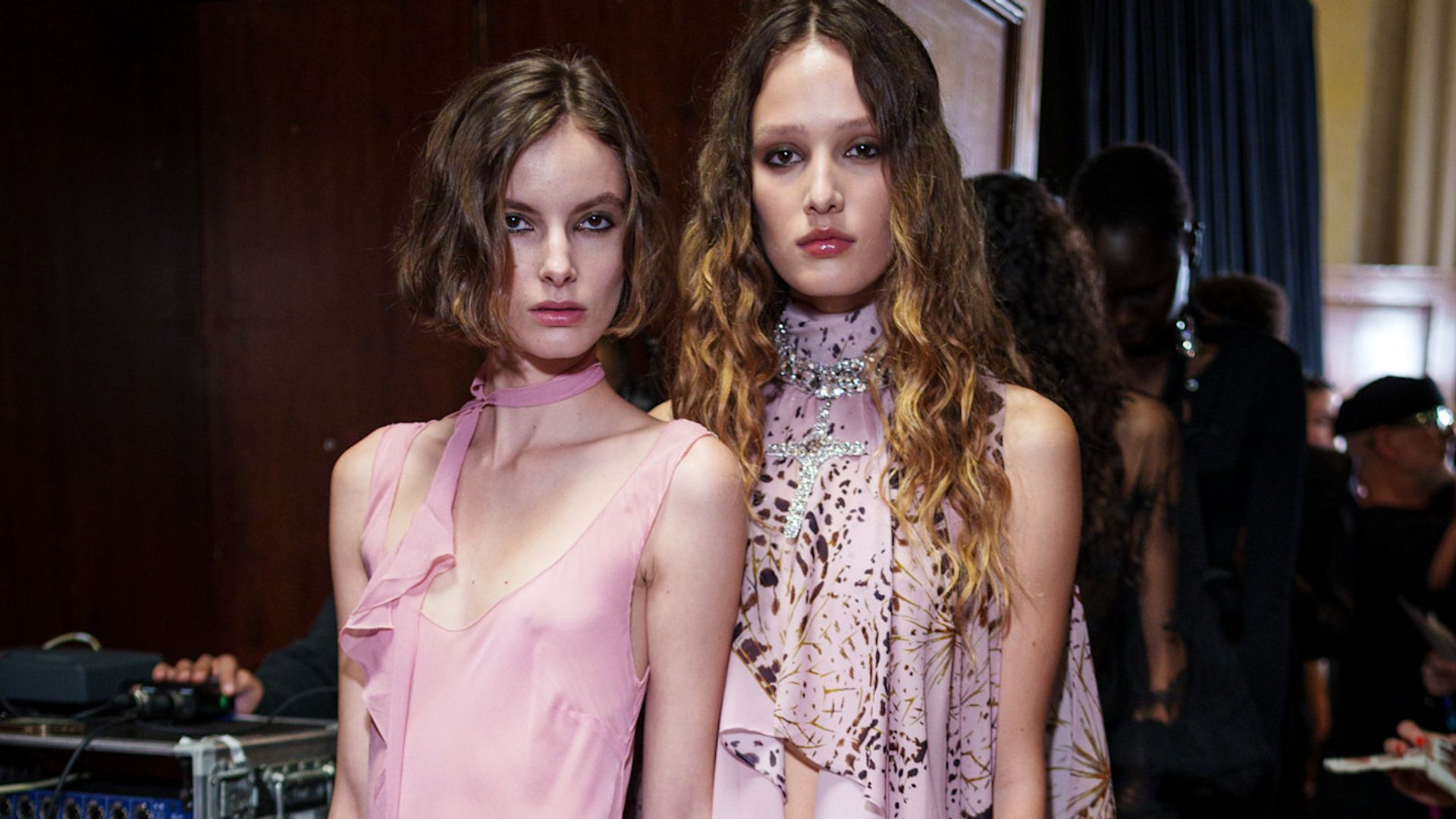 10 Most glamorous party dresses to wear on New Year's eve