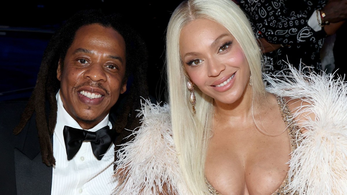 Why Jay-Z joining Beyoncé on tour in Paris is so significant