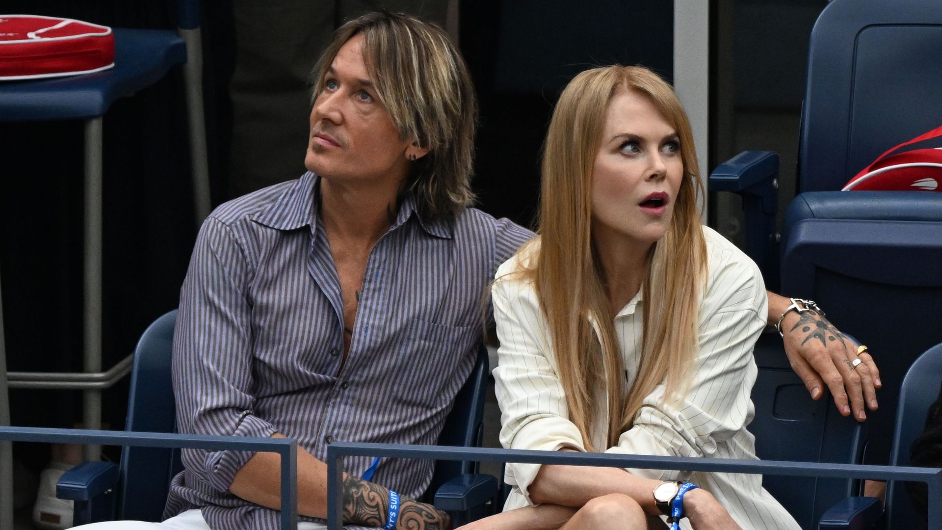 Nicole Kidman and Keith Urban looking in opposite directions