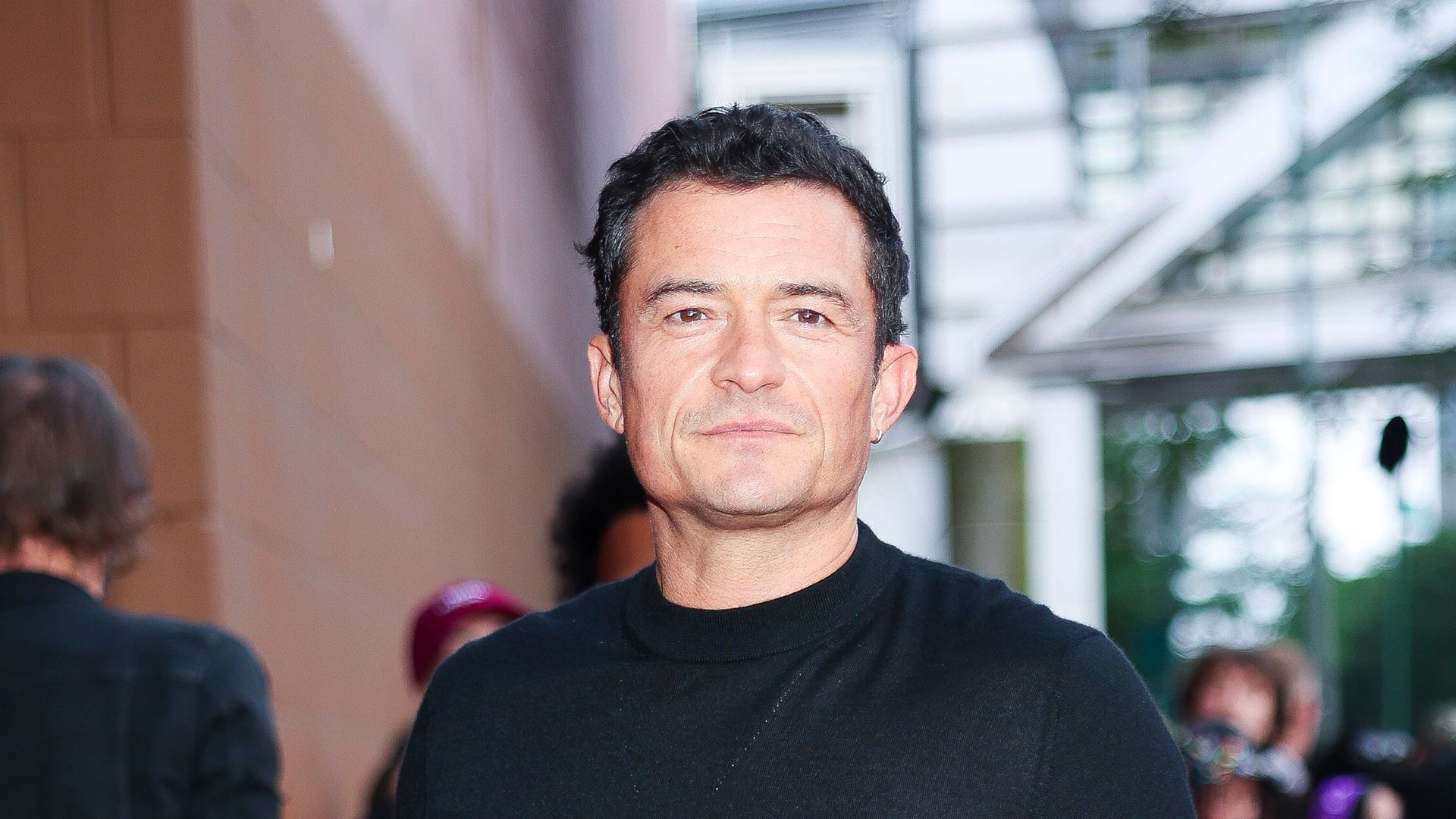 Orlando Bloom at the "Deep Cover" premiere