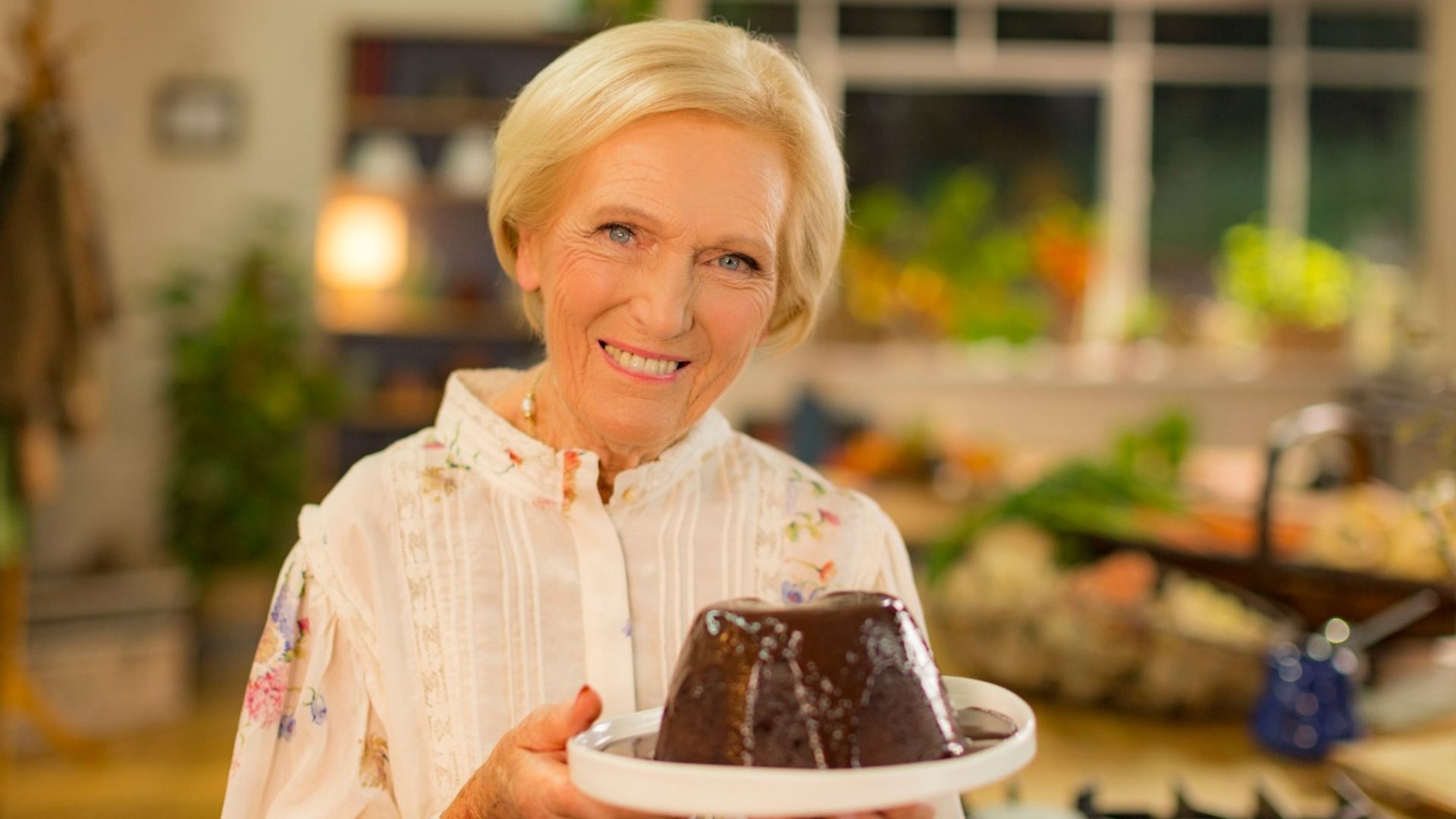 Mary Berry reveals bittersweet wish after receiving Damehood 