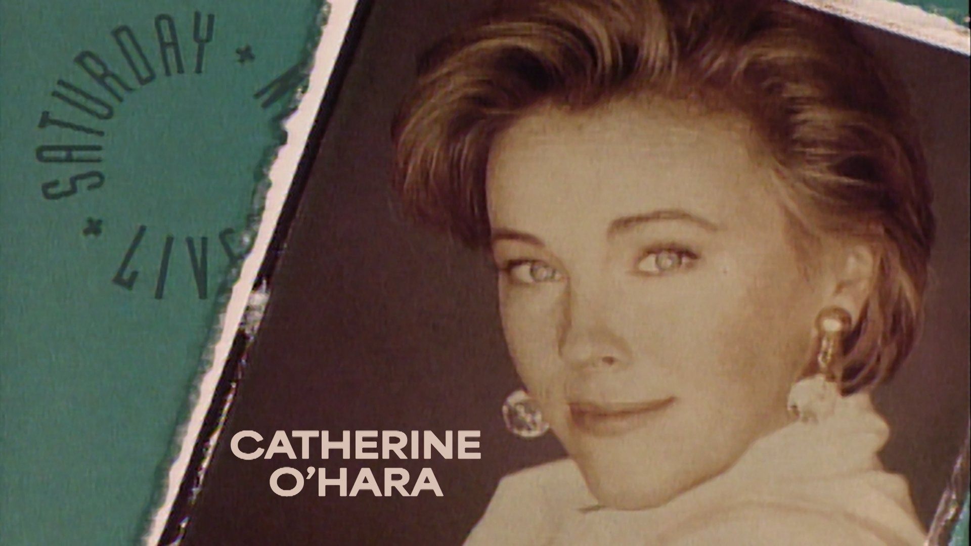 Une carte rendant hommage à Catherine O'Hara dans l'émission Saturday Night Live du 31 janvier 2026