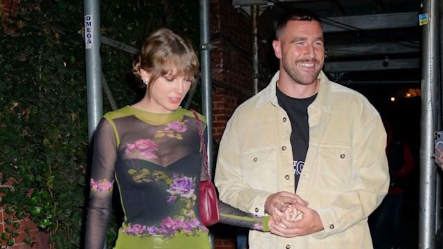 Taylor Swift and Travis Kelce have dinner at Waverly Inn on October 15, 2023 in New York City. 