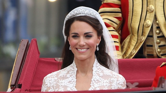 Kate Middleton wearing Cartier Halo tiara on her wedding day