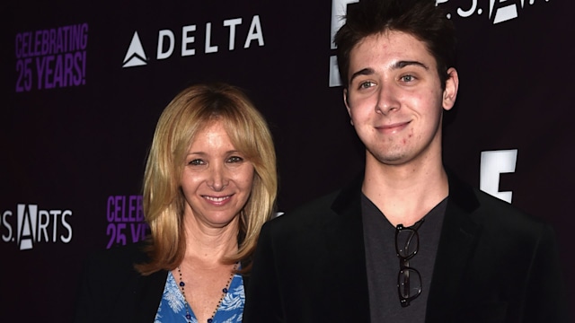 lisa kudrow and son