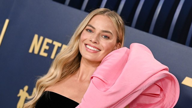 Margot Robbie at the 30th Annual Screen Actors Guild Awards held at the Shrine Auditorium and Expo Hall on February 24, 2024 in Los Angeles, California