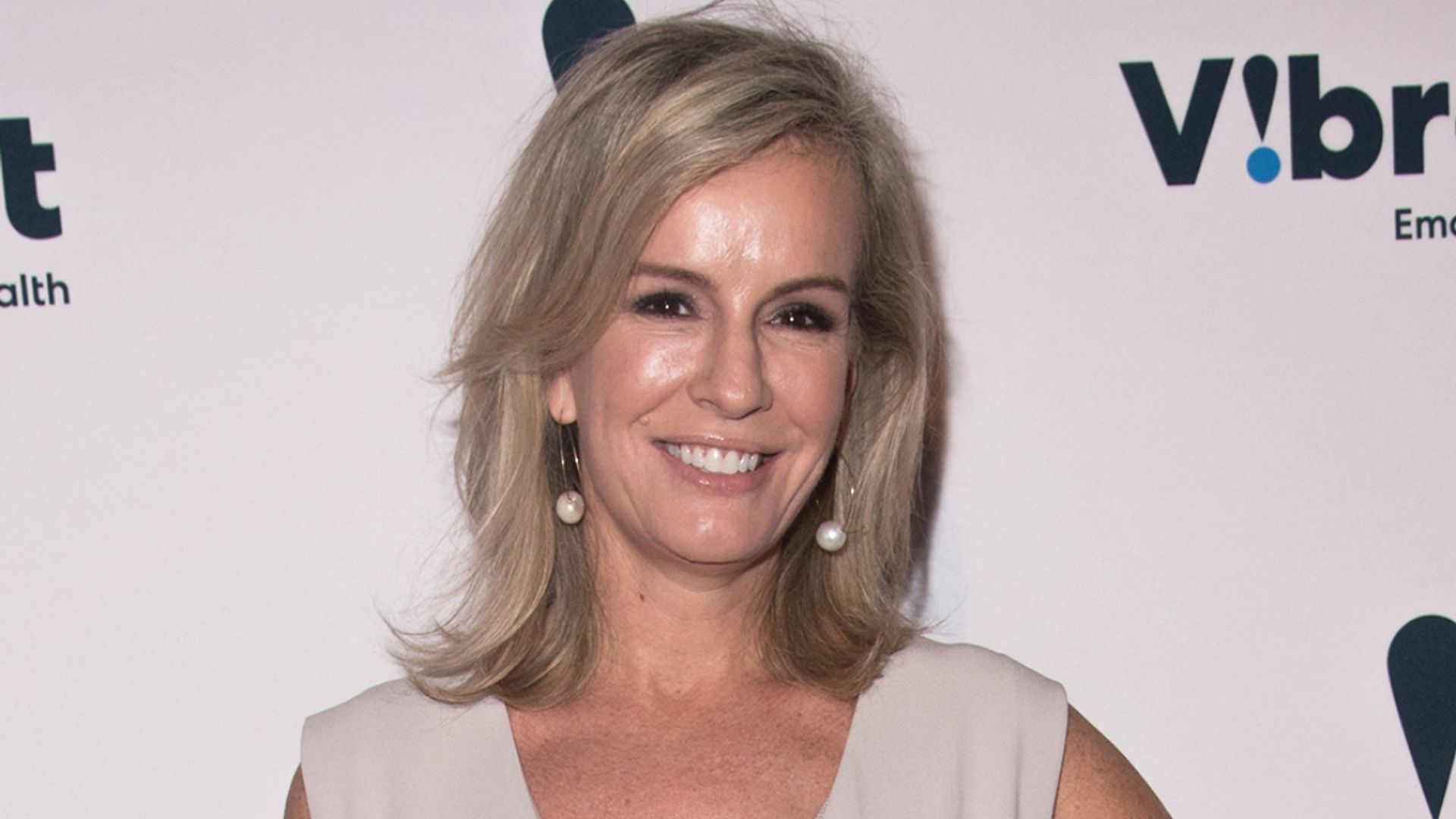 jennifer ashton engaged