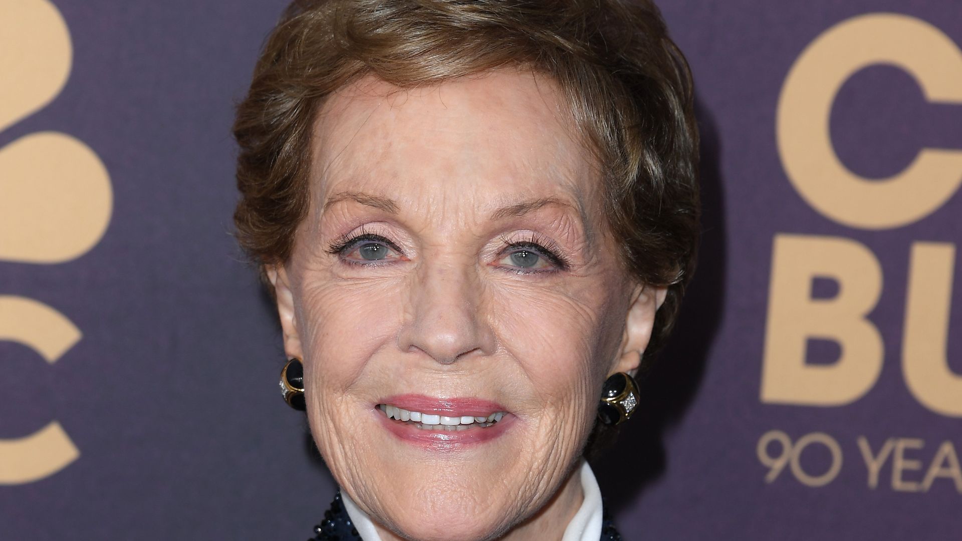 Julie Andrews uses walking stick as she makes rare public appearance following fan concerns