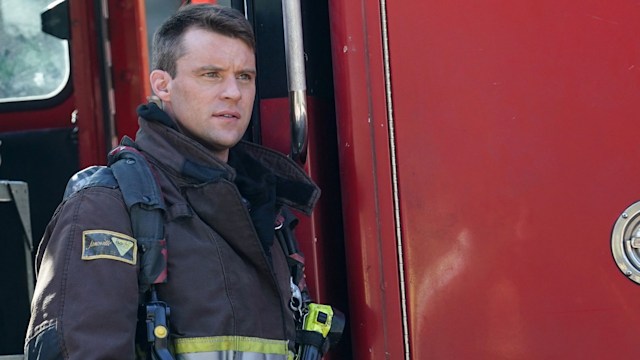 Jesse Spencer stands by engine in Chicago Fire