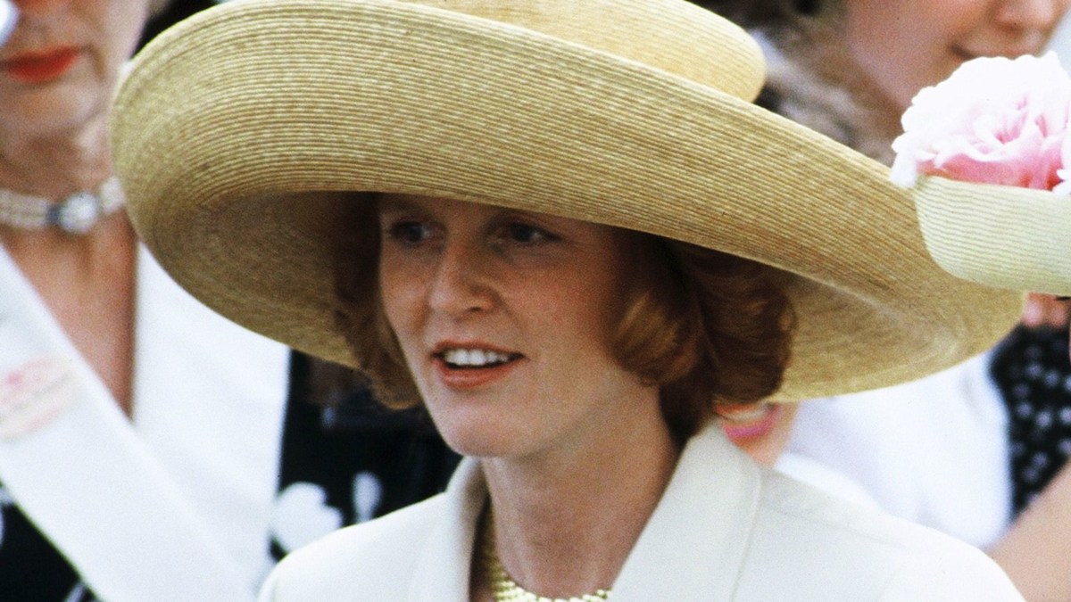 Sarah Ferguson rocked mini white wedding guest dress with tiny ...