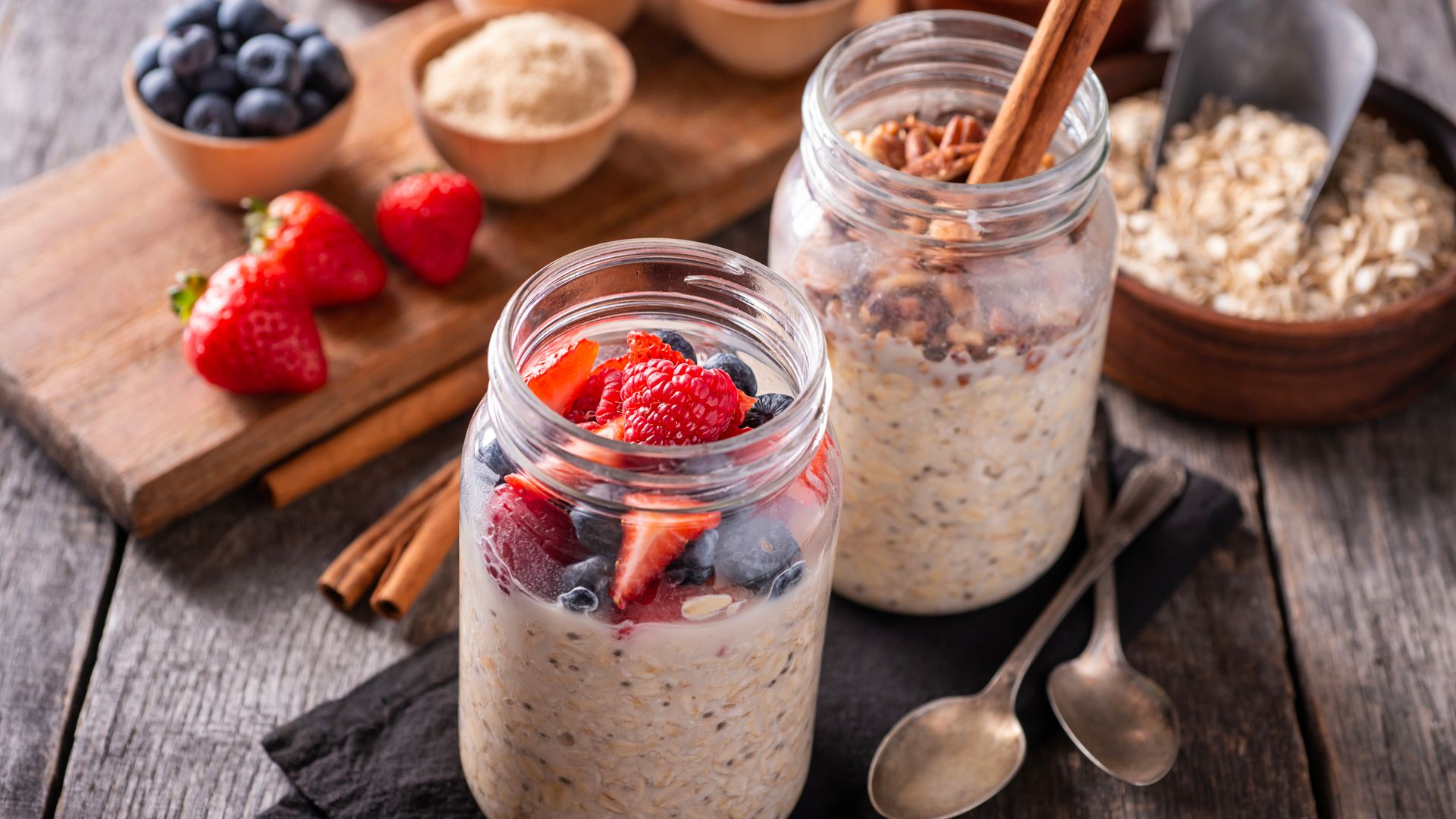 Jars of Overnight Oats with Fresh Fruit and Toppings