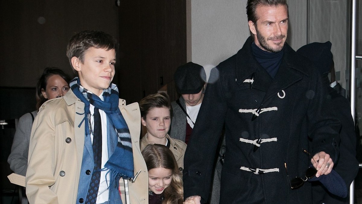 You’ll never guess how David Beckham does the school run | HELLO!