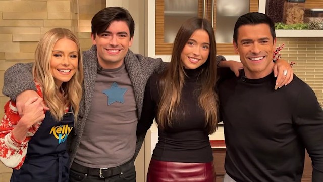 Kelly Ripa, Michael Consuelos, Loia Consuelos, Mark Consuelos pose with their arms around each other