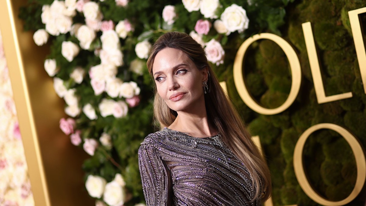 Angelina Jolie's heartbreaking admission about divorce from Brad Pitt: 'Lights dimmed'