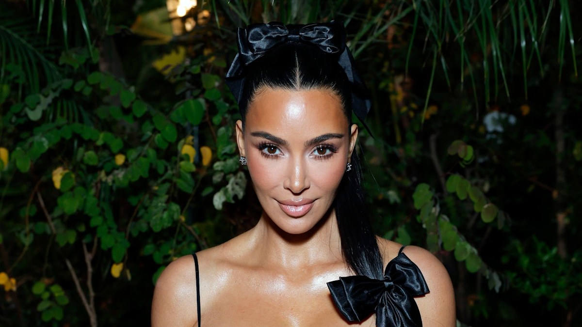 Kim Kardashian's blowup doll in New York divides fans