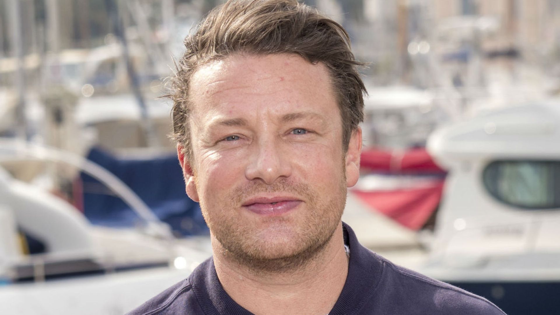 jamie oliver hits back at story