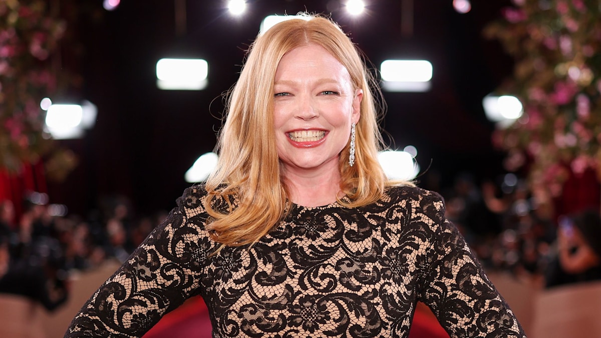 Sarah Snook on grappling with the 'anxiety' of motherhood - and importance of sharing the mental load