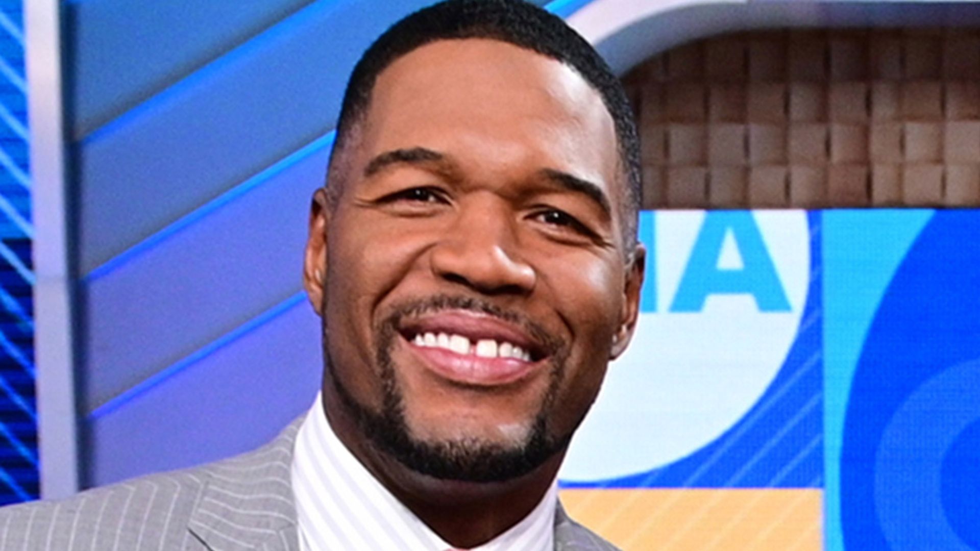 michael strahan throwback photo has fans saying the same thing