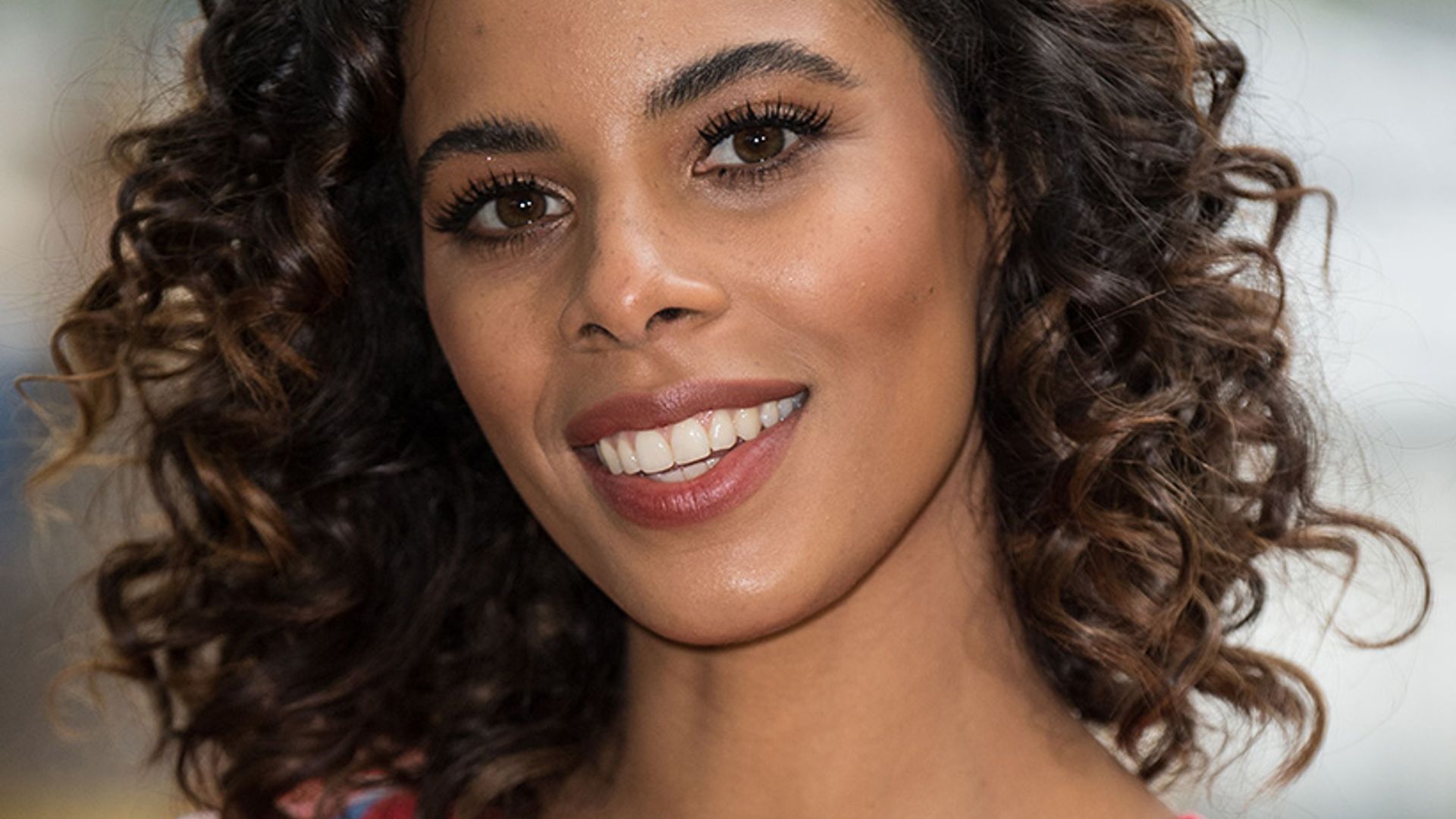rochelle humes curly hair