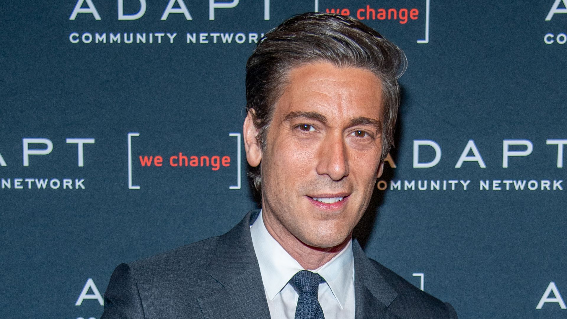 David Muir settles into new home away from home — check out his latest setting