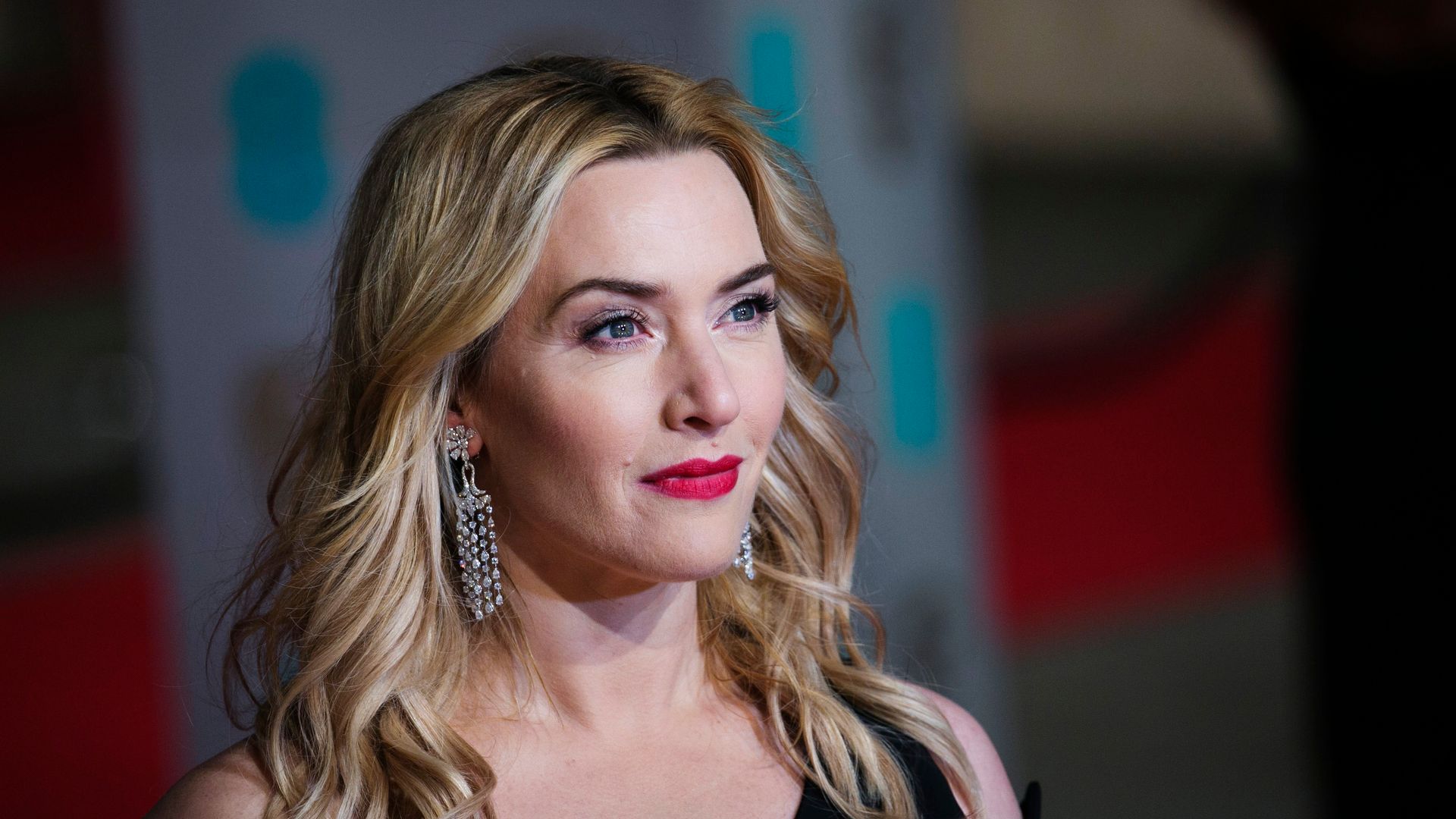 Kate Winslet attends the EE British Academy Film Awards at The Royal Opera House on February 14, 2016 in London, England.