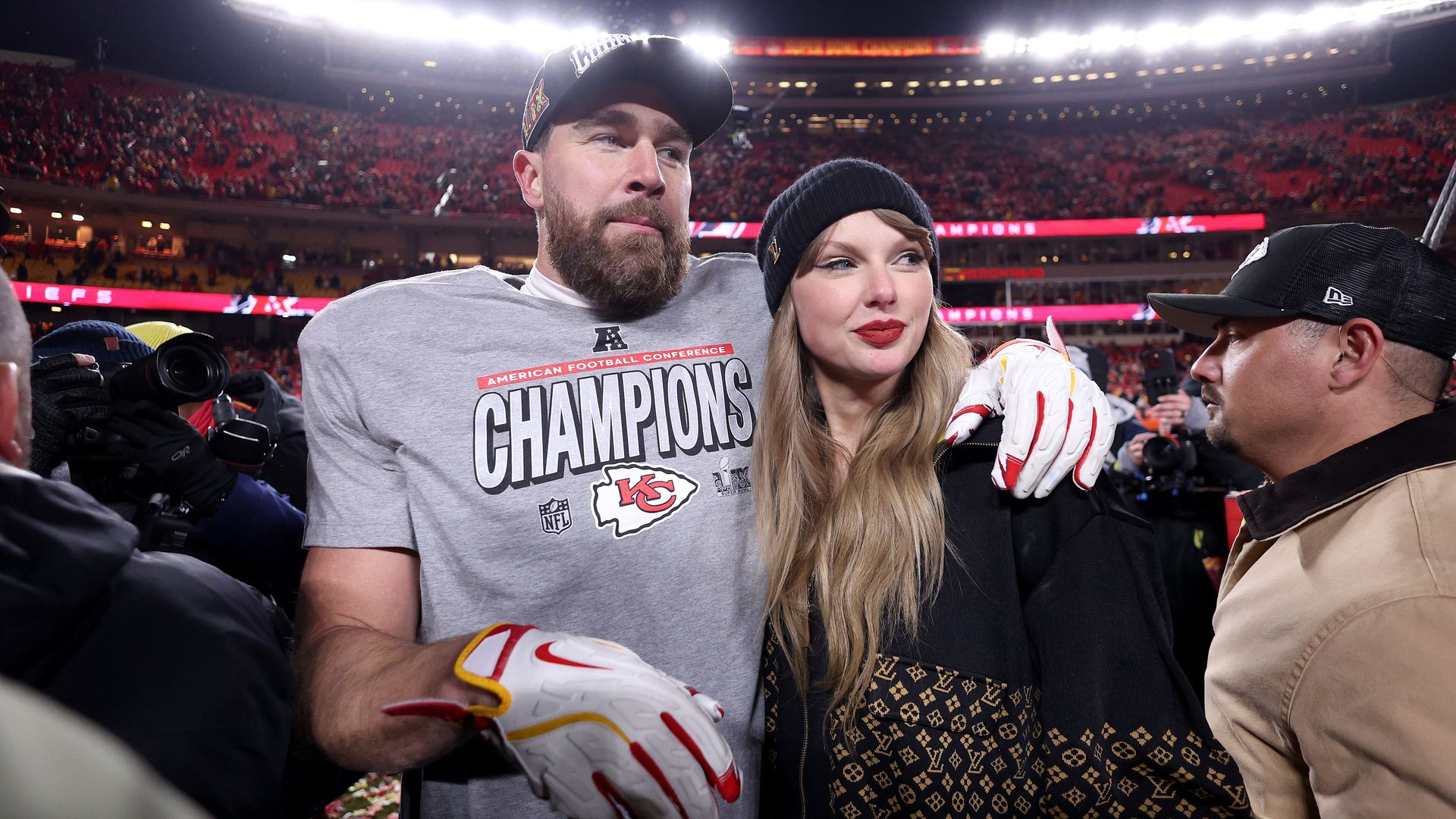 Taylor Swift and Travis Kelce’s three-word exchange sends fans into meltdown