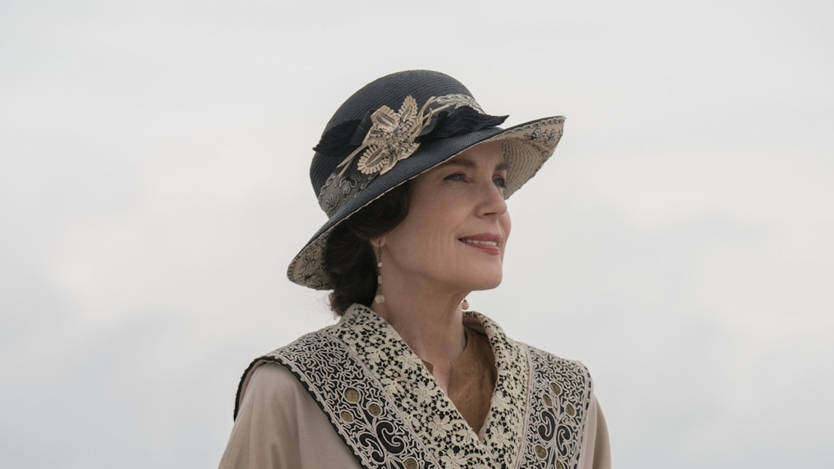 Elizabeth McGovern Dishes on 'Downton Abbey: A New Era