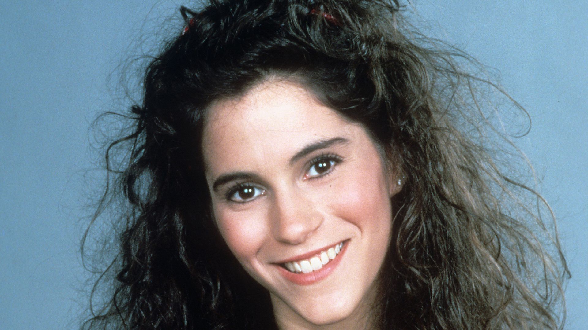jami gertz headshot