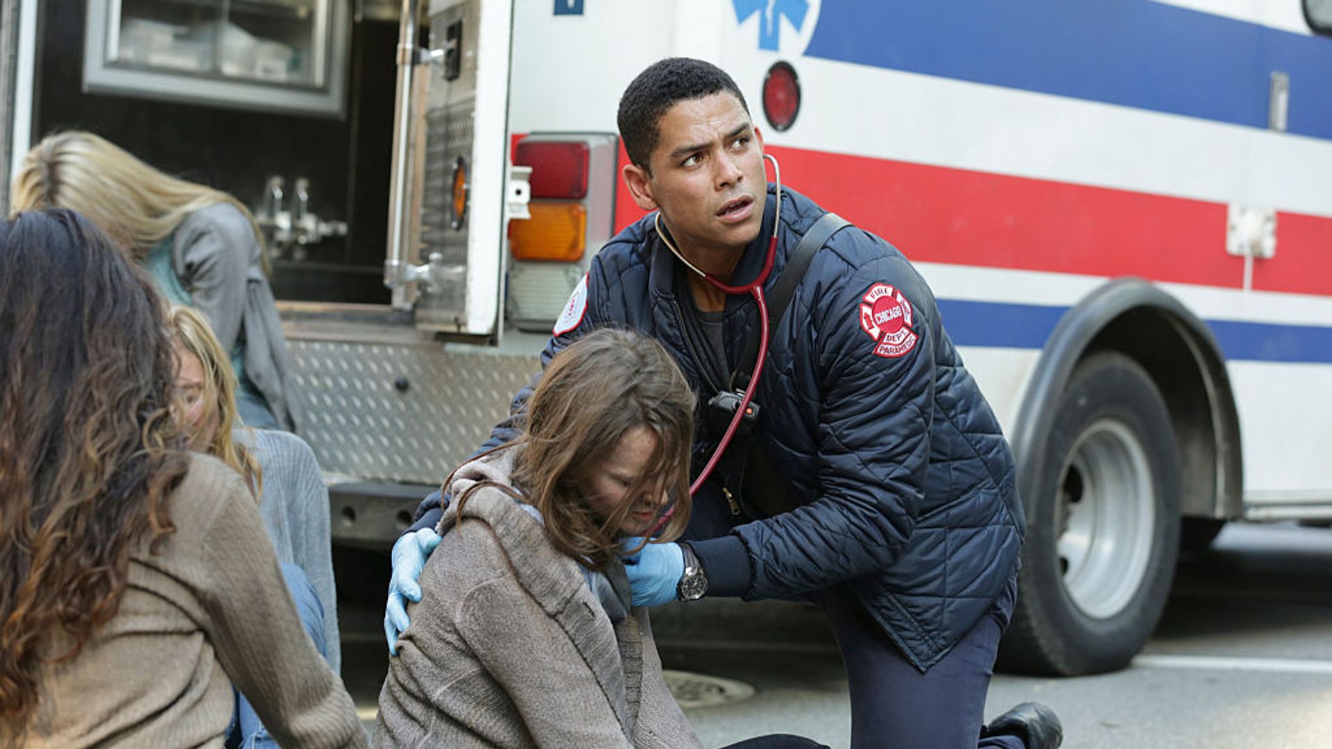 Peter tends to a woman in need in Chicago Fire