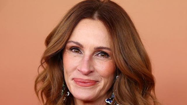 Julia Roberts arrives at the 50th Cesar Film Awards at L'Olympia on February 28, 2025 in Paris, France.