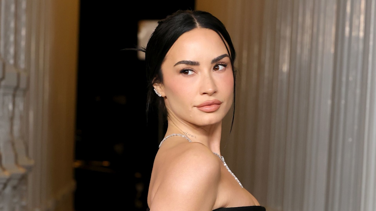 Demi Lovato looks better than ever in retro bikini amid sun-soaked vacation