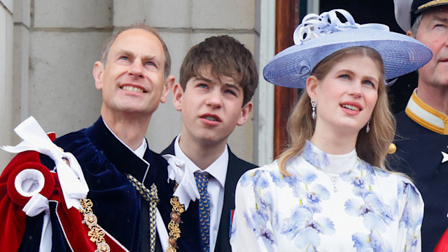 Prince Edward and Sophie on palace balcony