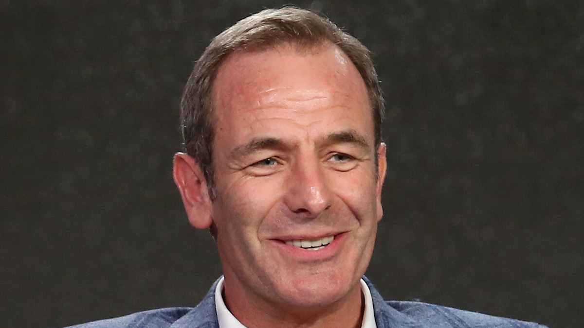Robson Green Celebrates Success with Award-Winning Documentary and Exciting New Season