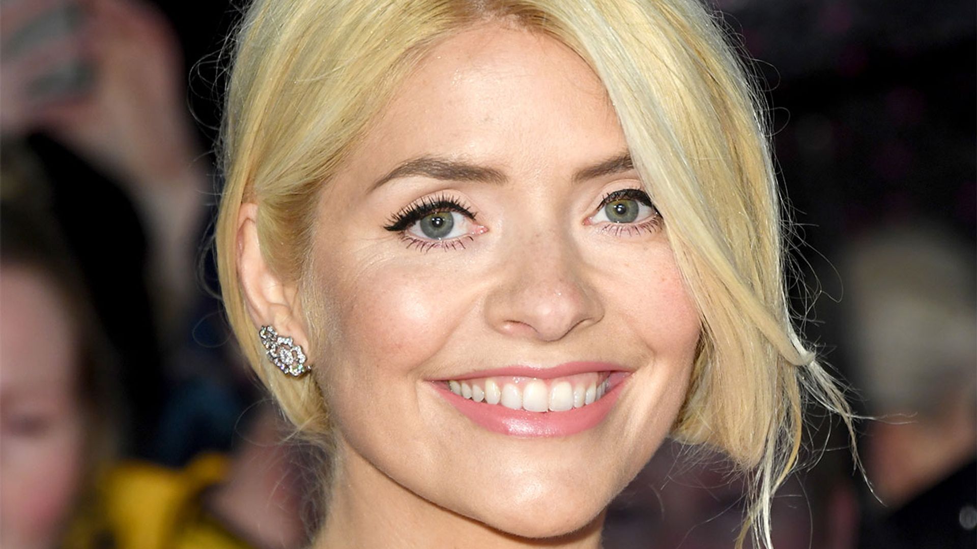 holly willoughby bob
