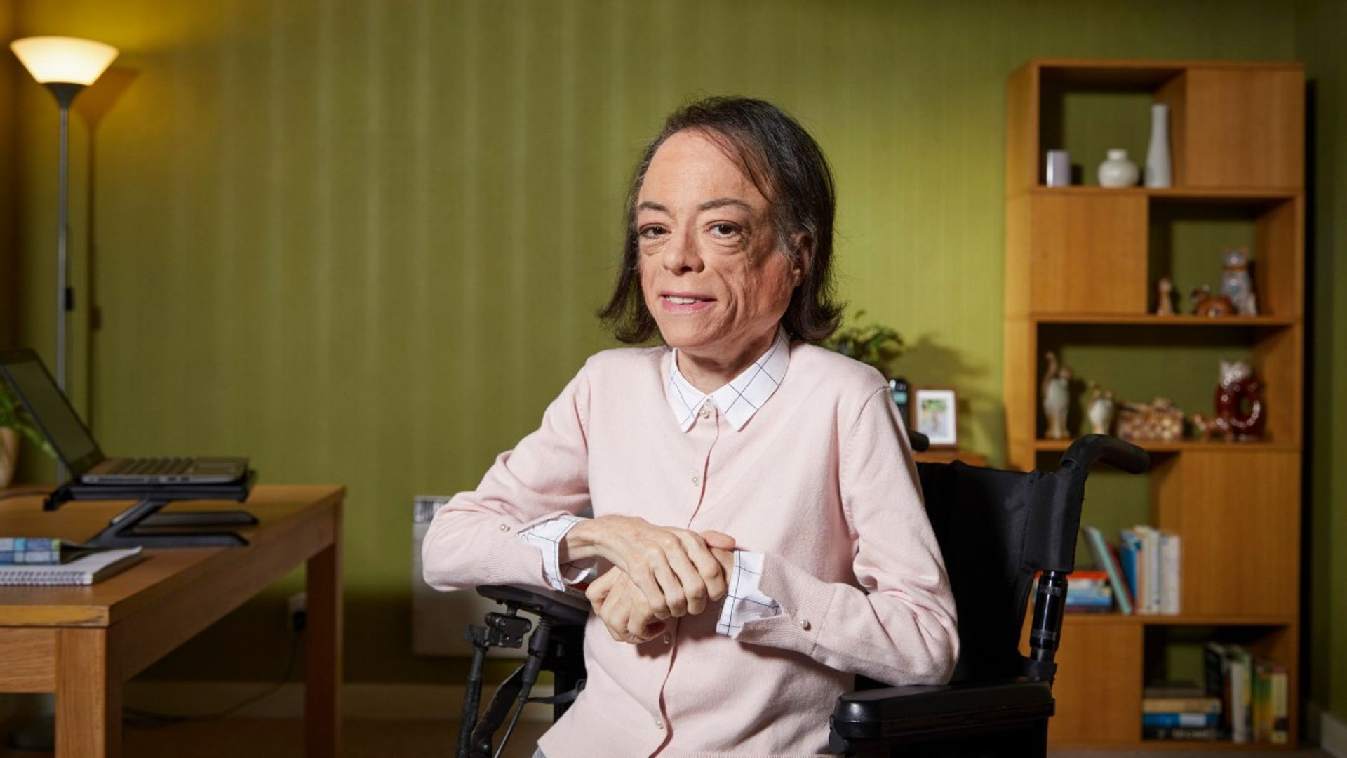 What is liz carr medical condition