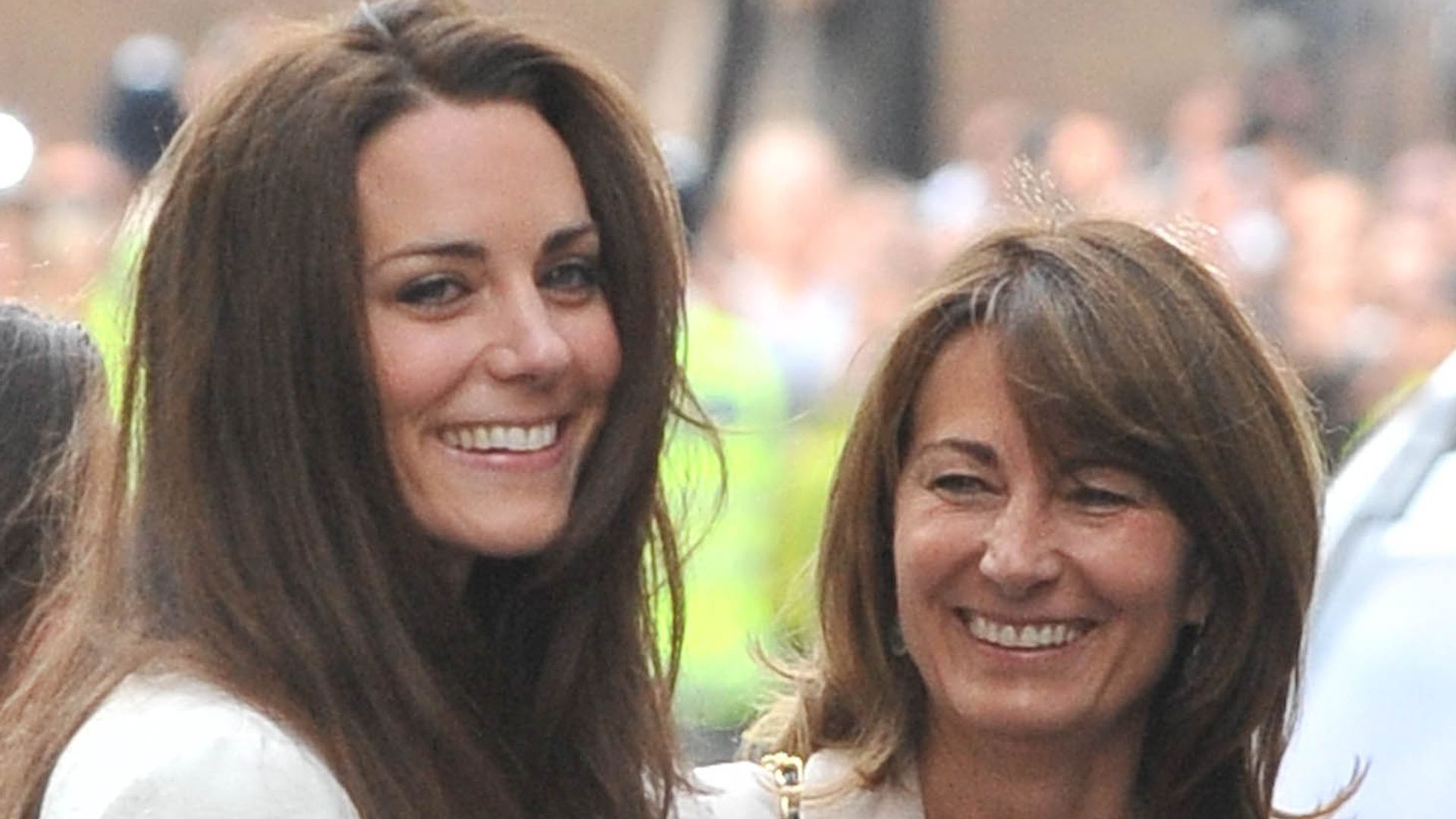 Carole Middleton is daughter Princess Kate’s double in borrowed festive look