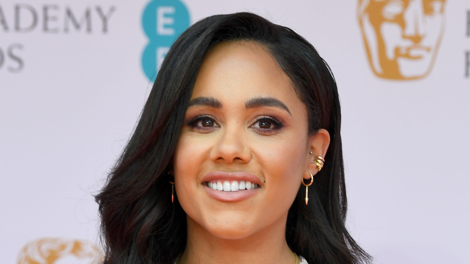 Alex Scott shows off washboard abs in new photos from Mexico holiday with Jess Glynne