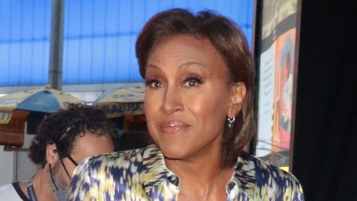 GMA's Robin Roberts left taken aback as she's called out by co-stars ...