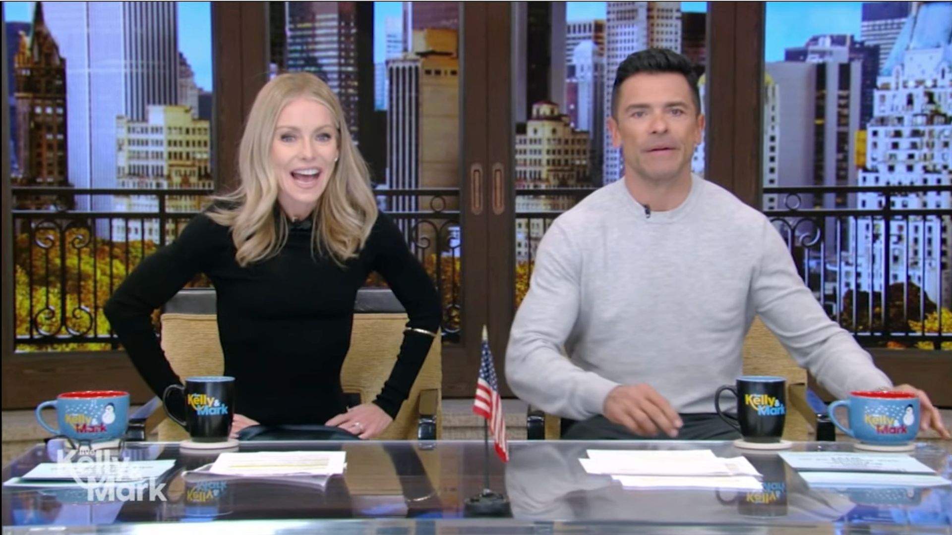 Kelly Ripa wants to 'cancel' Thanksgiving following Live moment with Mark Consuelos 