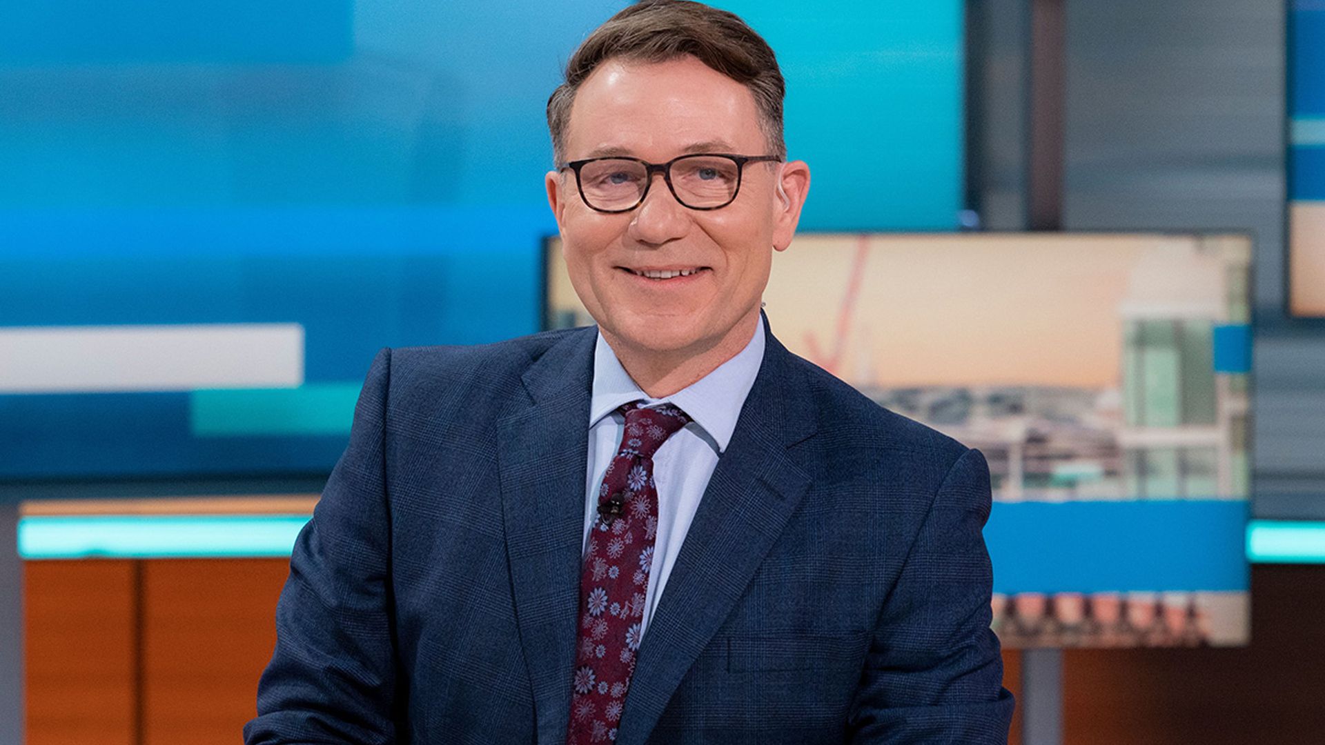 Good Morning Britain star Richard Arnold styles out awkward mishap live on air