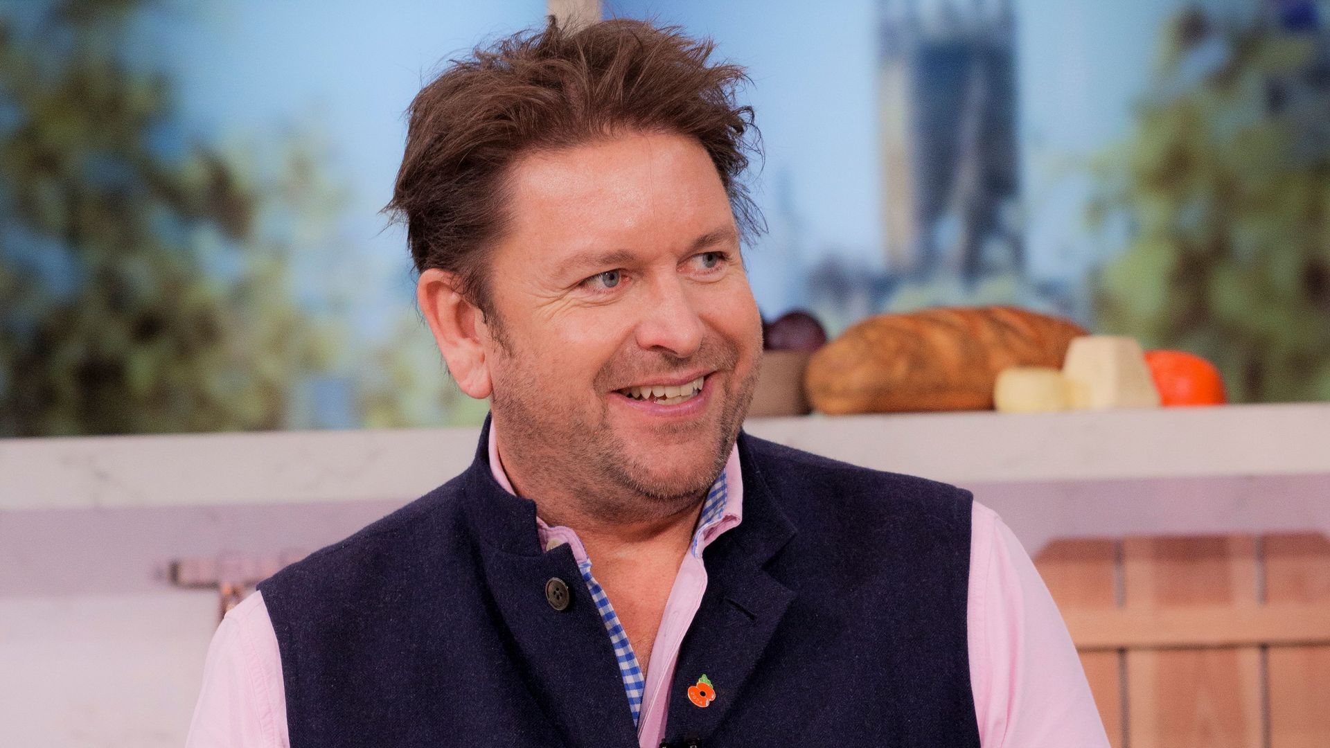 James Martin assures chef he’s ‘only joking’ after she’s left red-faced by ‘mistake’