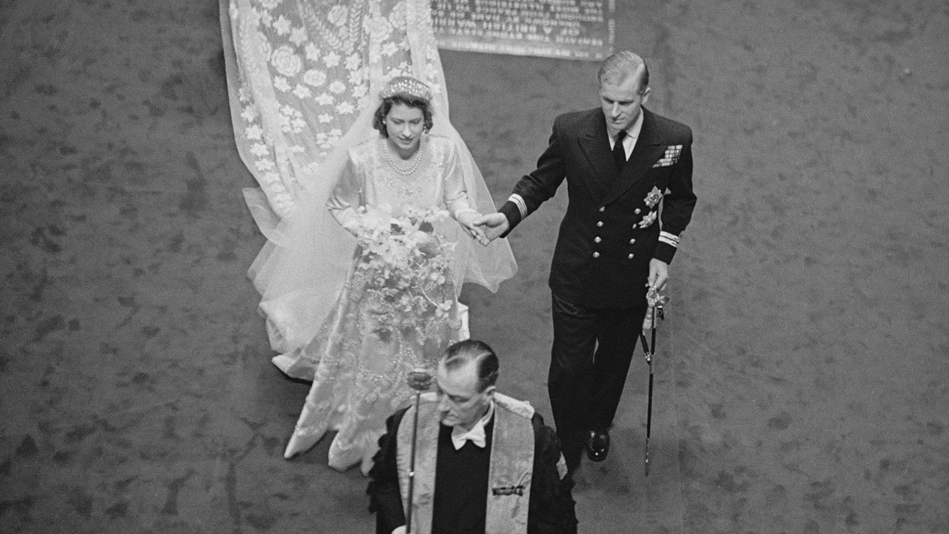 the queen wedding aerial view