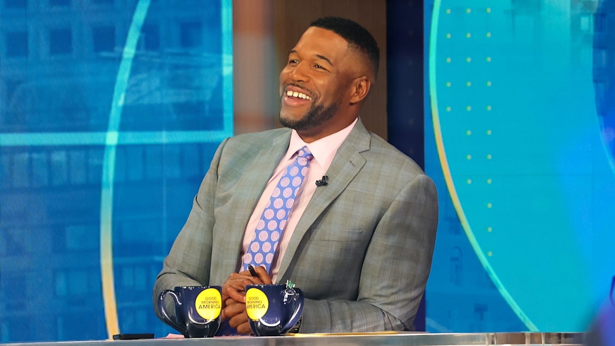 Michael Strahan joked on air about GMA co-hosts’ wedding plans