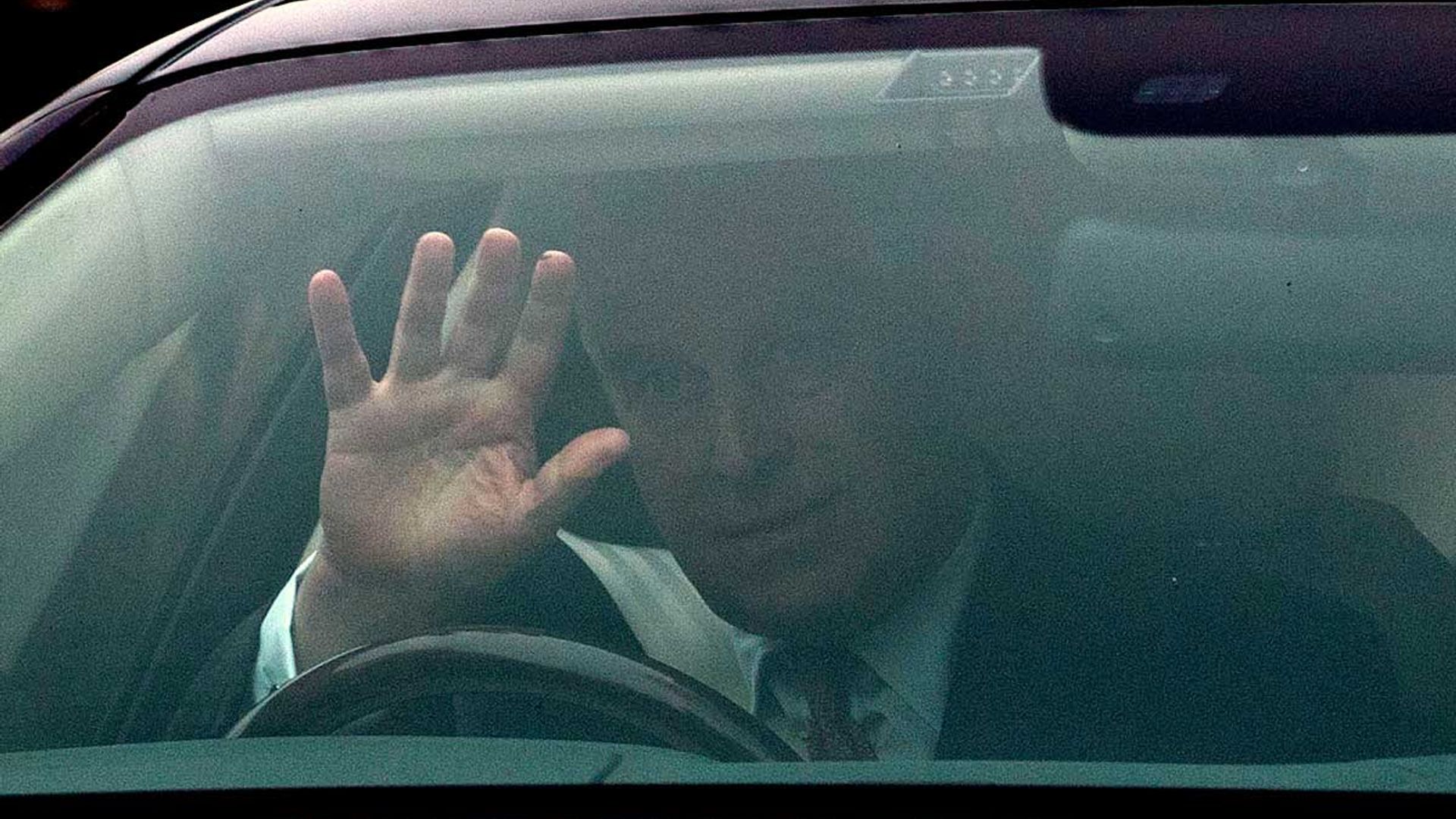 prince andrew wave