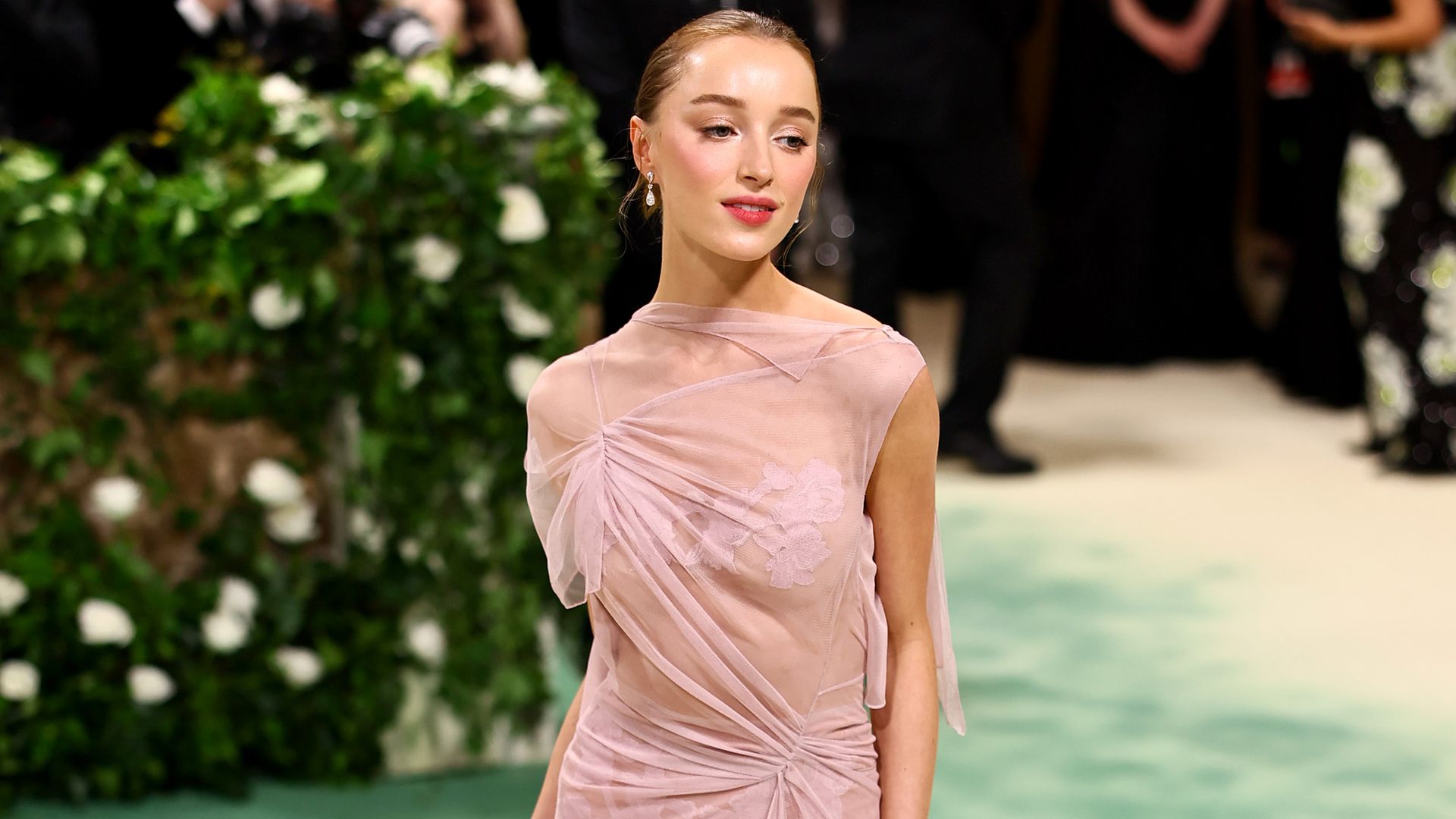 Phoebe Dynevor pairs boyfriend waistcoat with unlikely hero piece