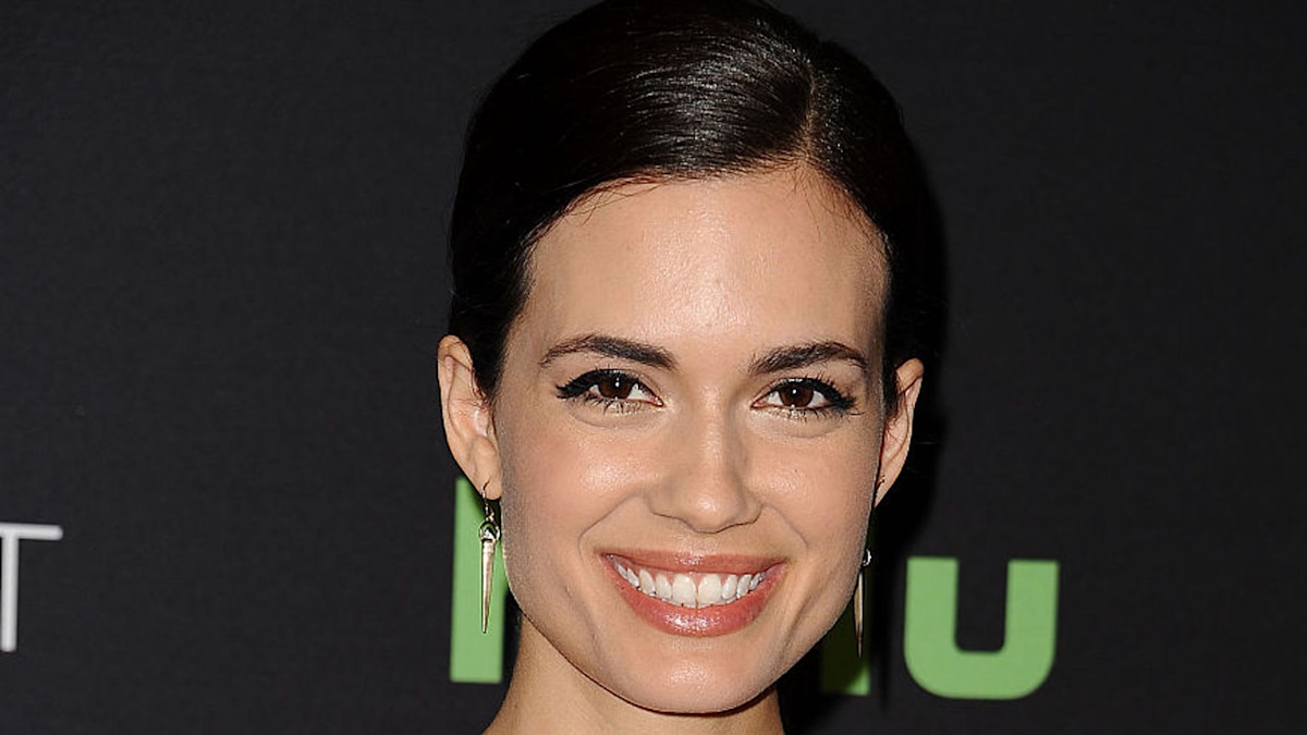 Who is actress Torrey DeVitto dating and who are her ex-boyfriends