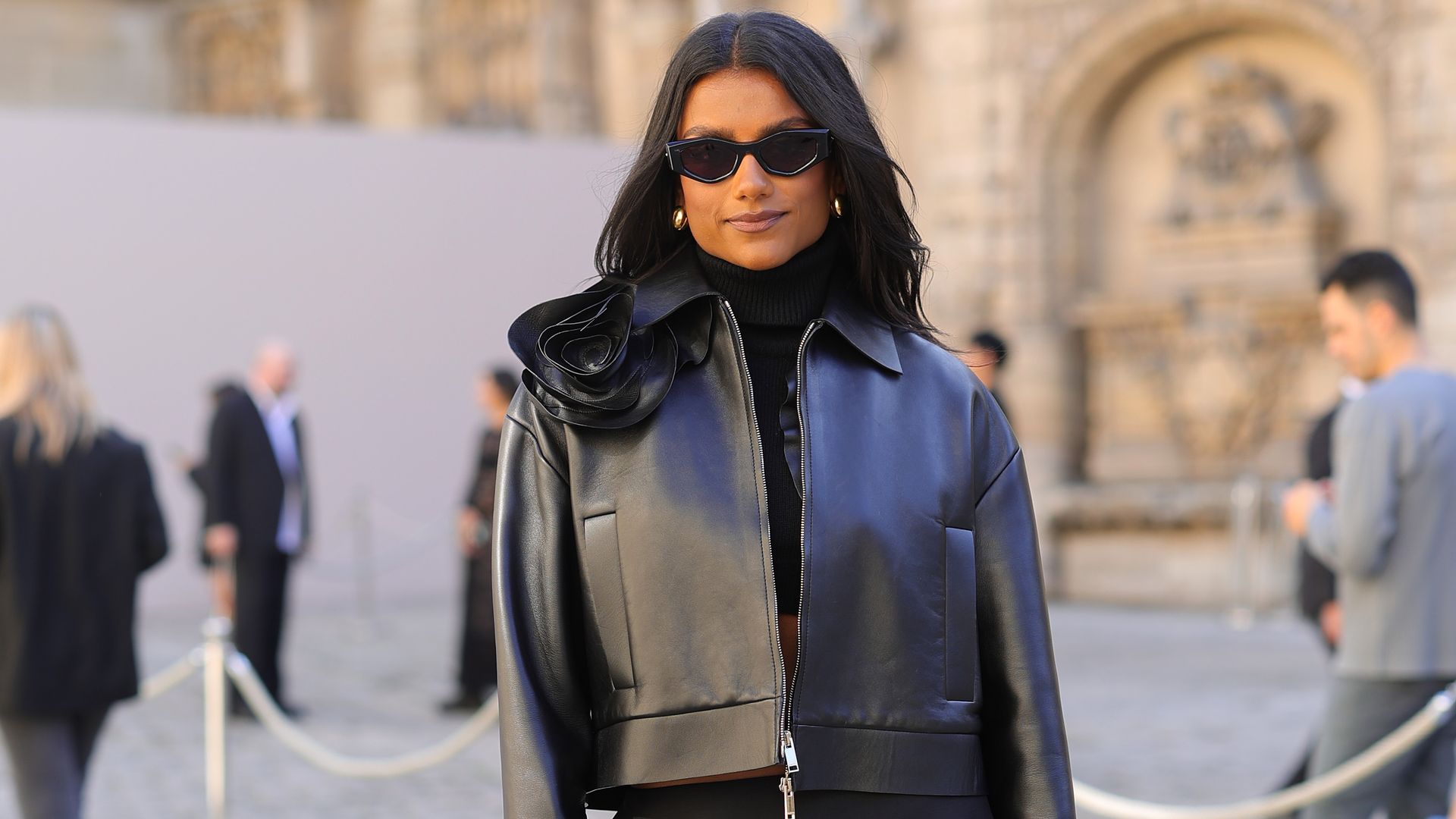 The actress is no stranger to monochrome sartorials