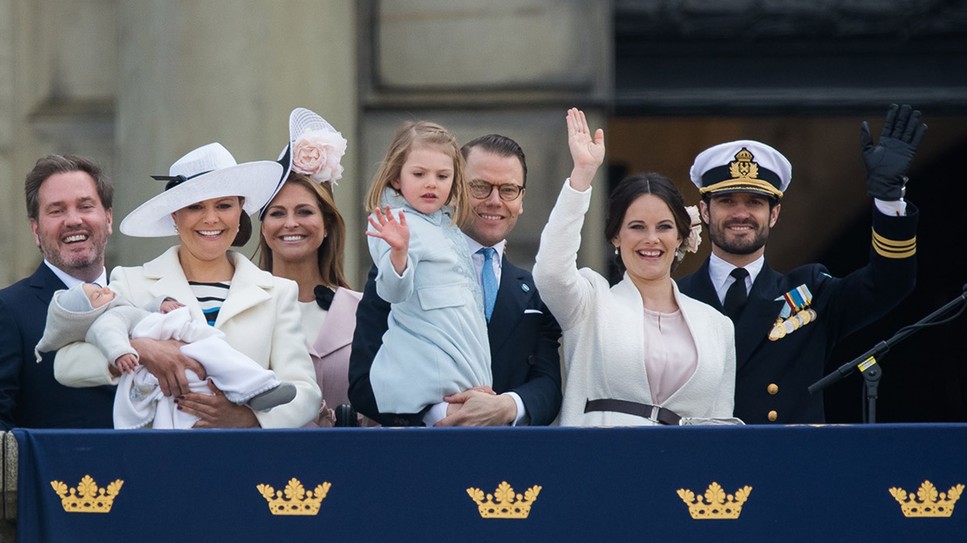 swedish royals on balcony 